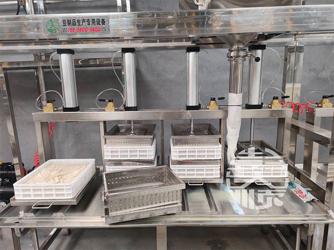 山西忻州豆腐机生产线安装调试现场